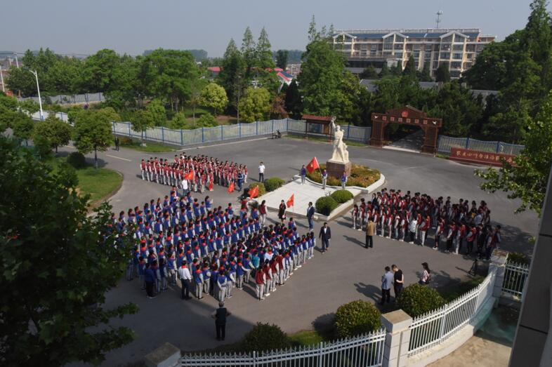 淮海農場學校開展傳承軍墾精神教育活動.jpg